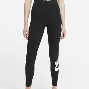 Nike Womens Sportswear Essential High-Waisted Leggings (CZ8528-010) Size Small